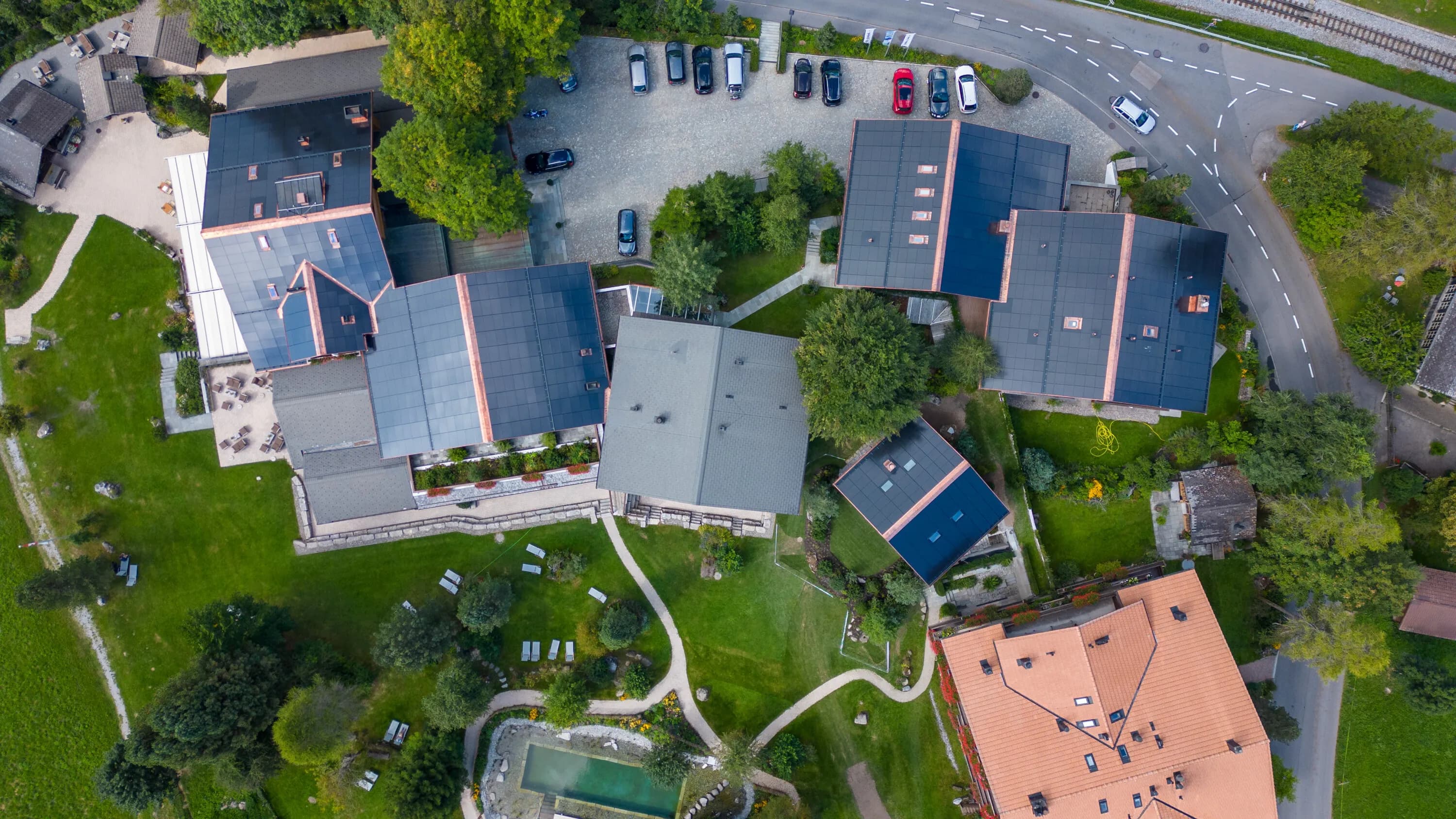 Indach-PV-System für Dachdecker in Baden-Württemberg